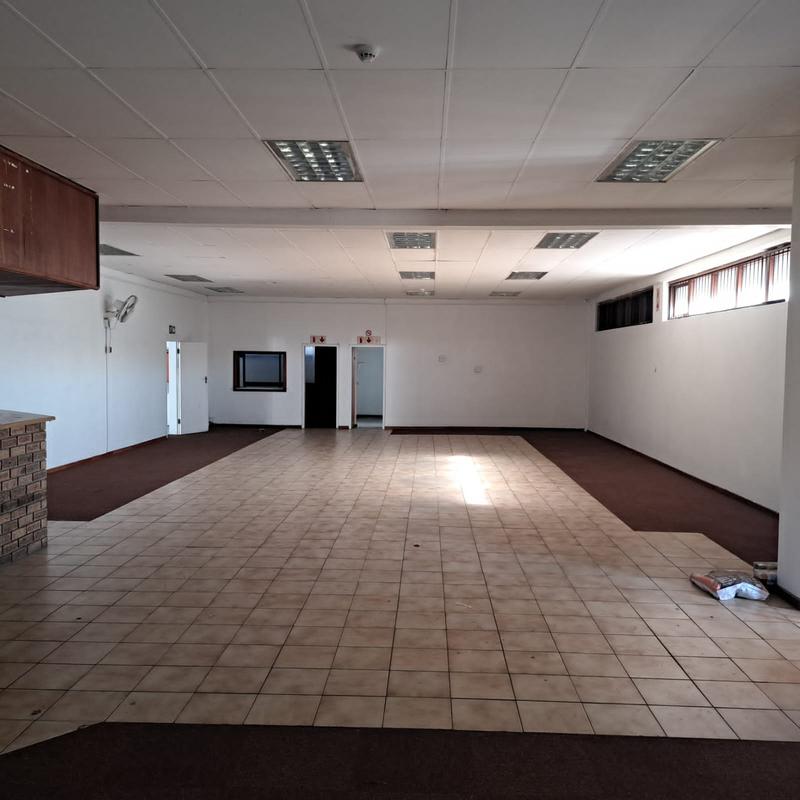 To Let commercial Property for Rent in Deal Party Eastern Cape